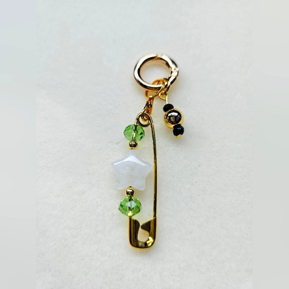 Bohemian Trinkets Oh My Star Bag Charm Friendship Pin Quartz Heart